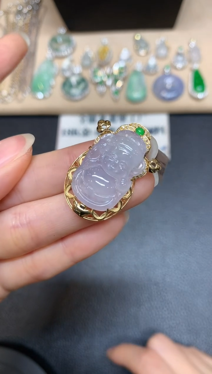 【闪购商品】翡翠颈饰18K金镶嵌财神【无服务费