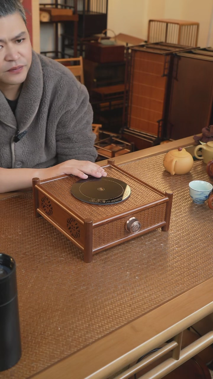 【闪购商品】赤丹四角电陶炉楠竹