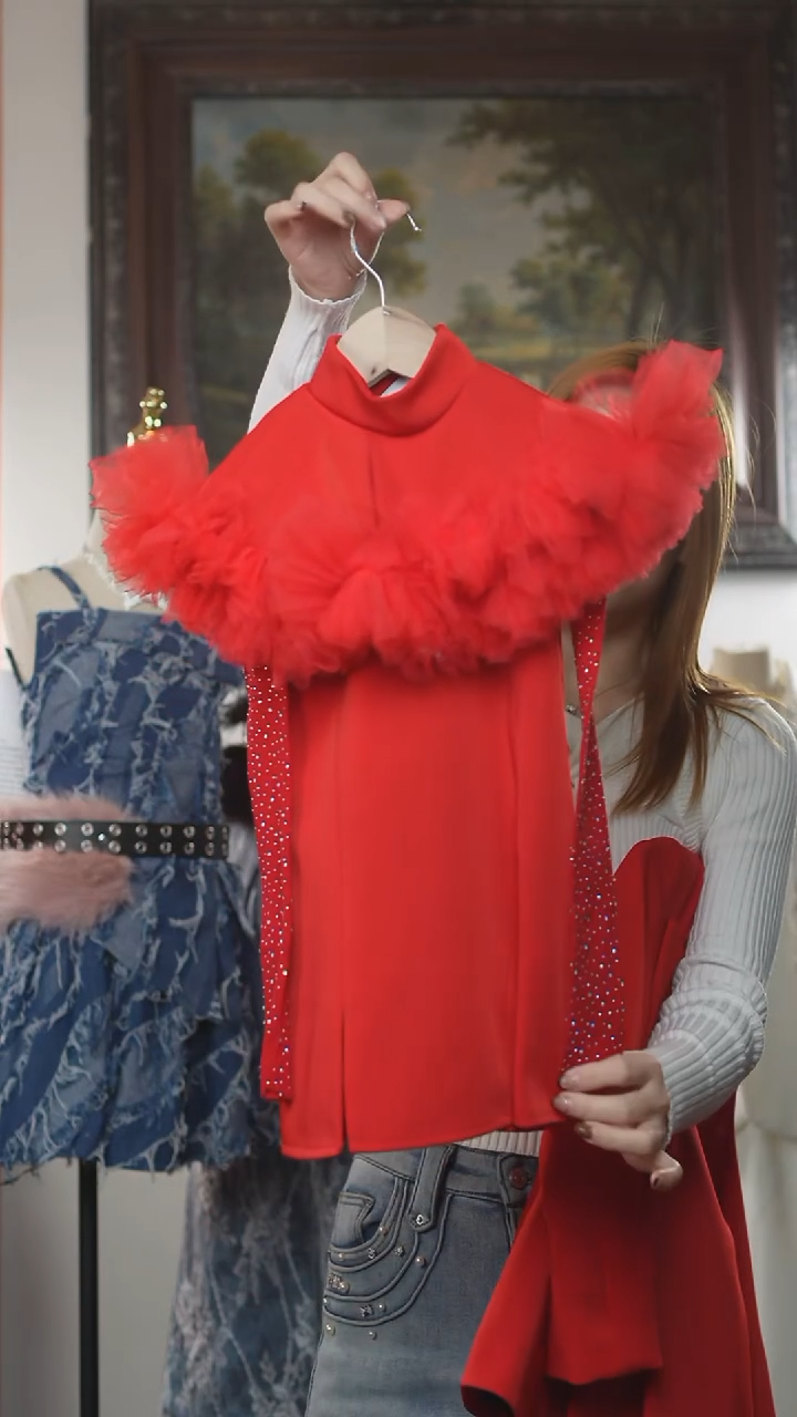 120码红色连衣裙+内搭艺桐轩儿童礼服