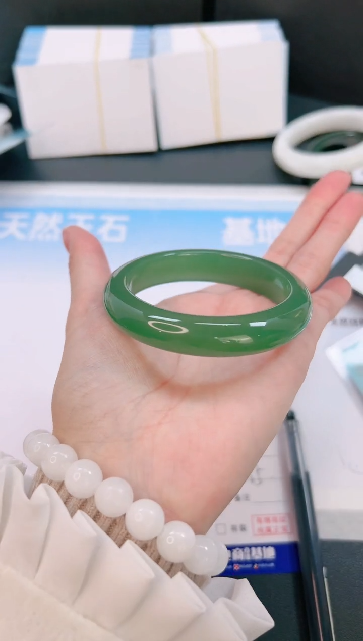 未镶嵌手镯石英质玉28G58-55