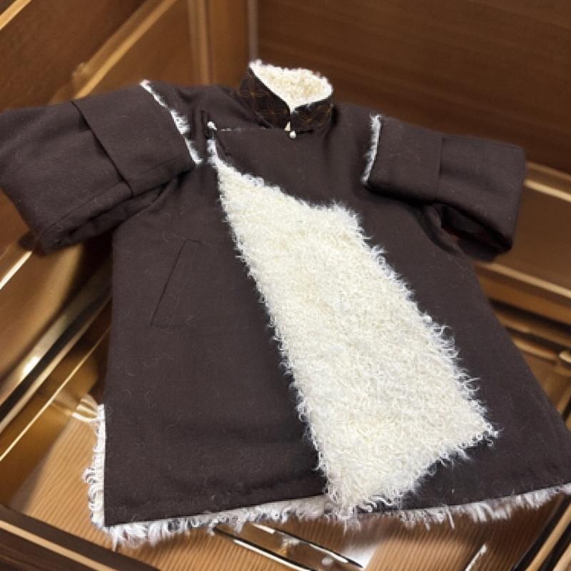 女士正宗羊羔毛藏式外套 正肩款 民族风手工缝制