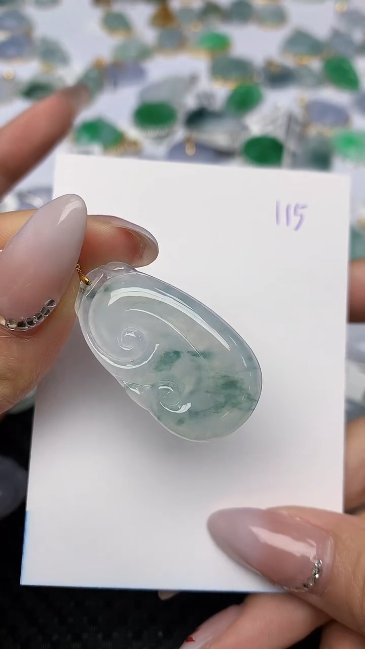 【闪购商品】翡翠颈饰18K金镶嵌天然翡翠A货