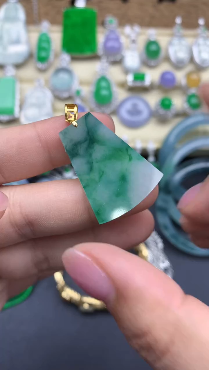 【闪购商品】翡翠颈饰18K金镶嵌167-中国好珍宝