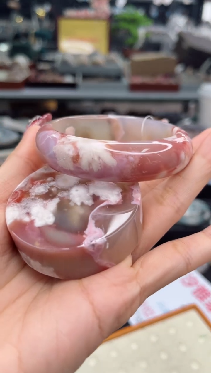 【闪购商品】石英质玉手镯未镶嵌55圈口（赠品镯心）S9219