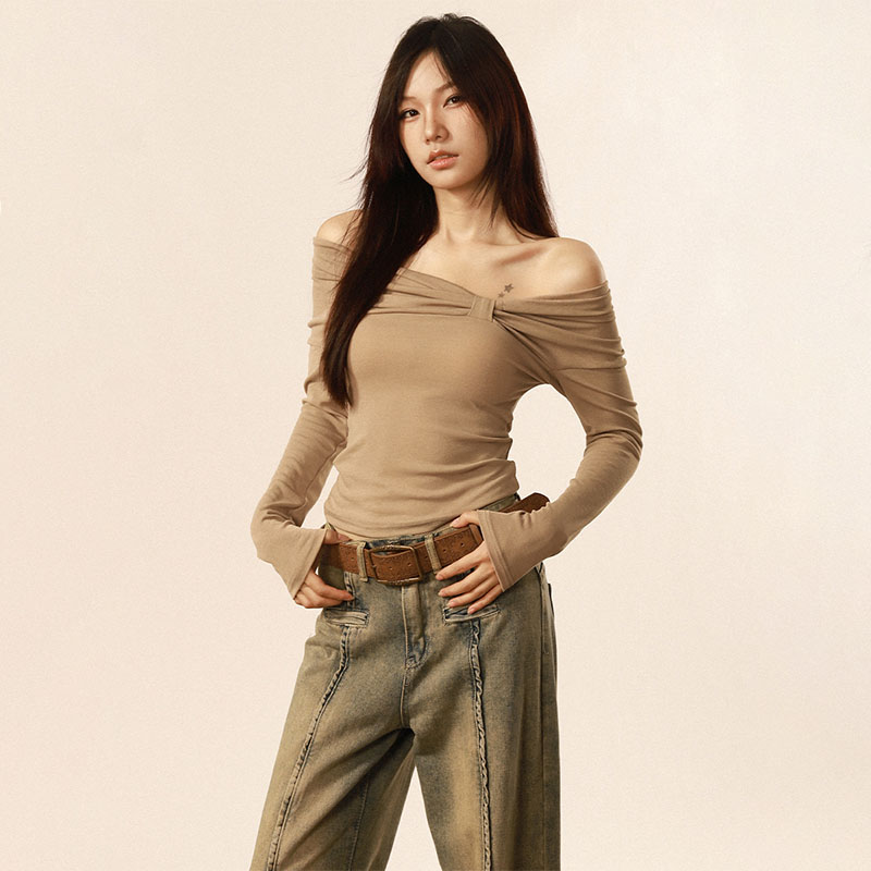 ROMORE 美式复古扭结设计露肩T恤女2025早春新款修身辣妹长袖上衣