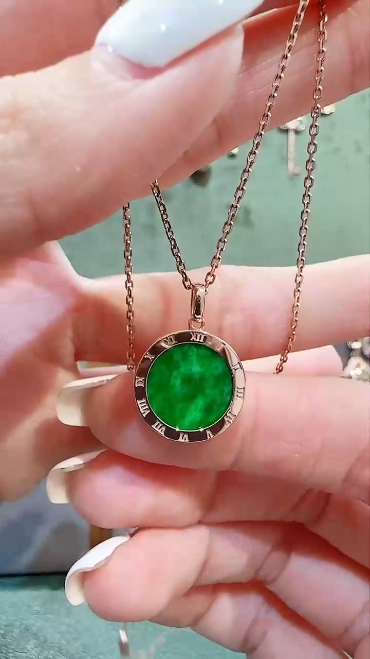 【闪购商品】翡翠吊坠(不含链)18K金镶嵌翡翠吊坠多样性发货发其一