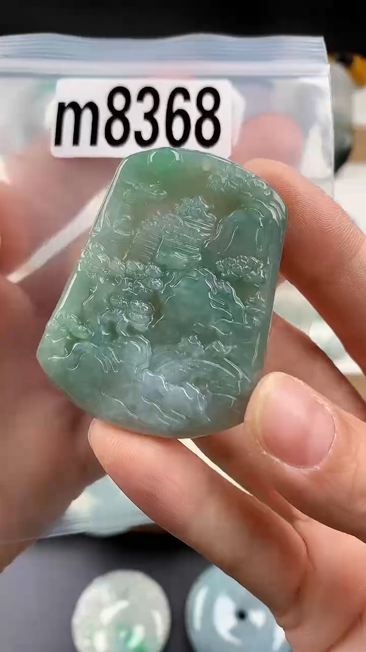 颈饰未镶嵌翡翠天然翡翠吊坠挂件