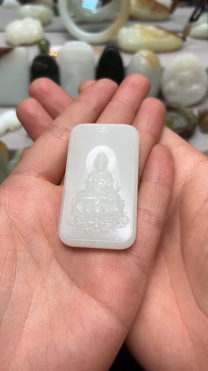 【闪购商品】和田玉未镶嵌颈饰.
