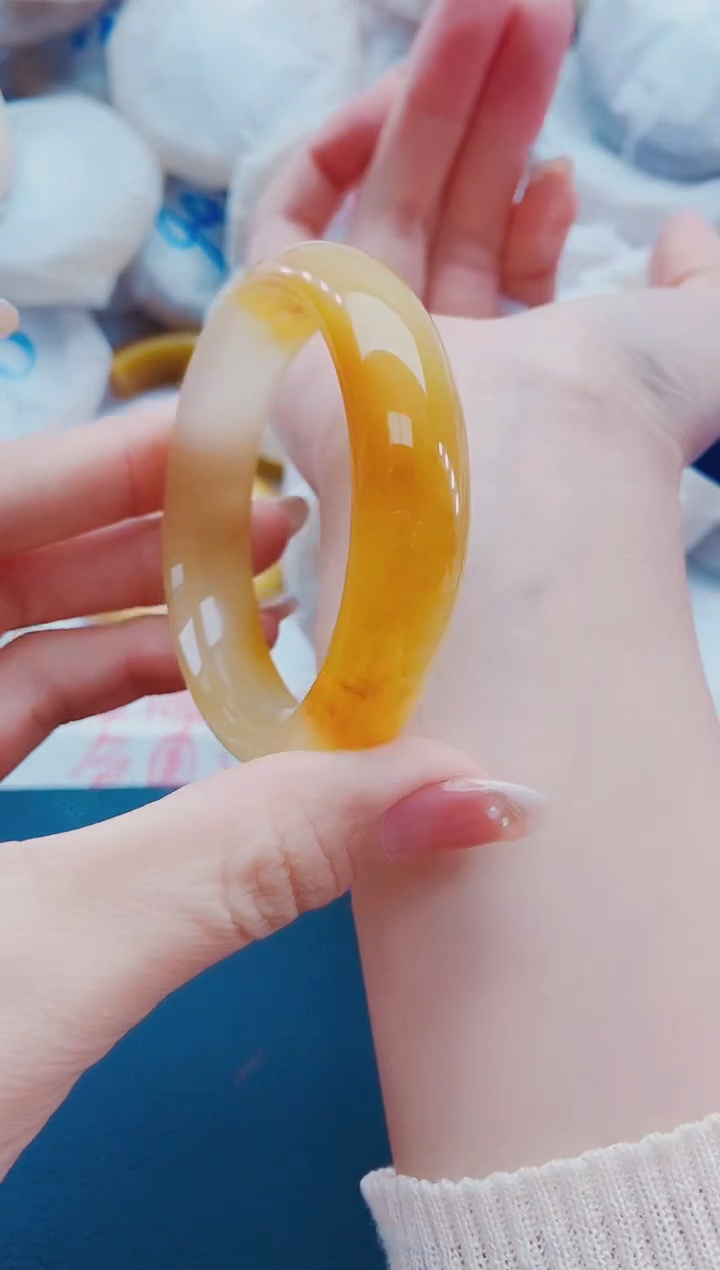 未镶嵌手镯石英质玉M120-53-54