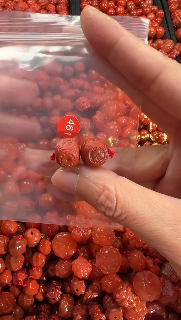 【闪购商品】南红玛瑙颈饰未镶嵌2