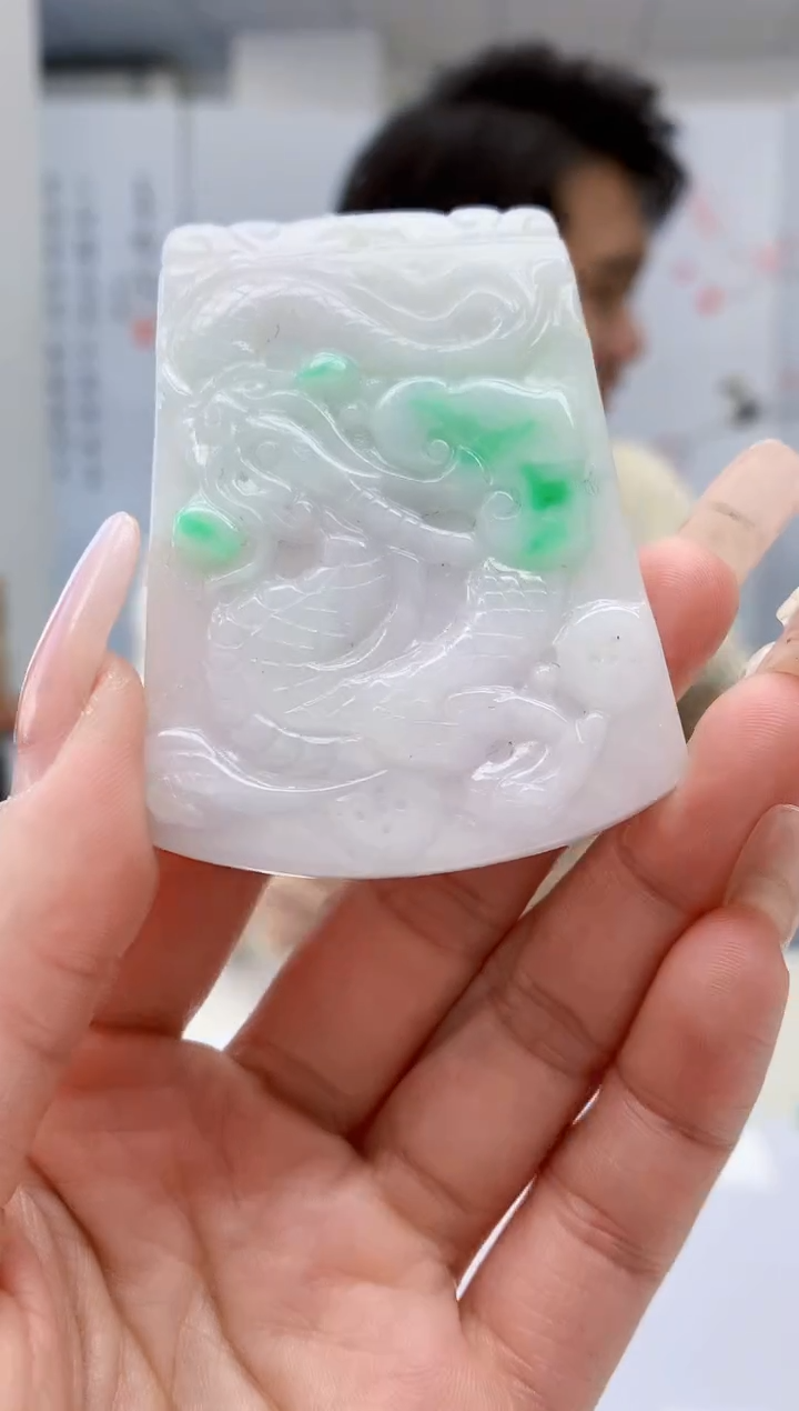 【闪购商品】定制翡翠未镶嵌1502lr-毛货挂件10