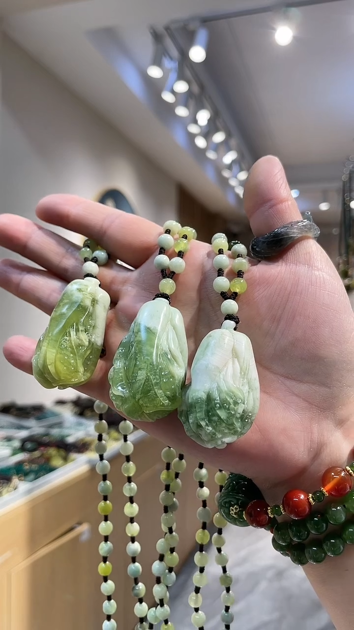 【闪购商品】岫玉颈饰未镶嵌吊坠多样式发货只发一个