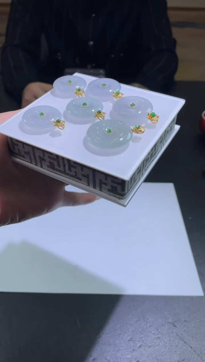 【闪购商品】定制翡翠18K金镶嵌DDH96646/多样性发一件