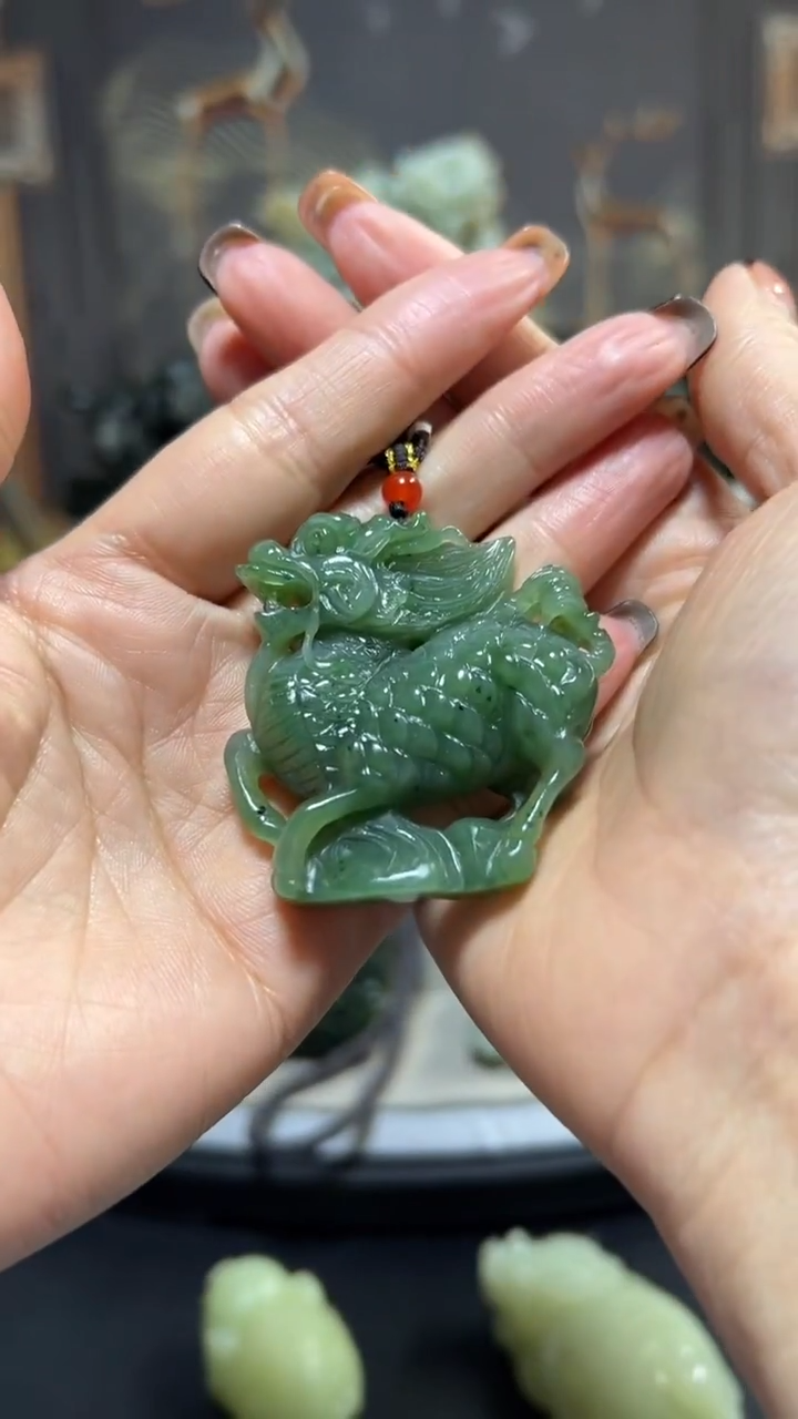 未镶嵌和田玉挂件挂件