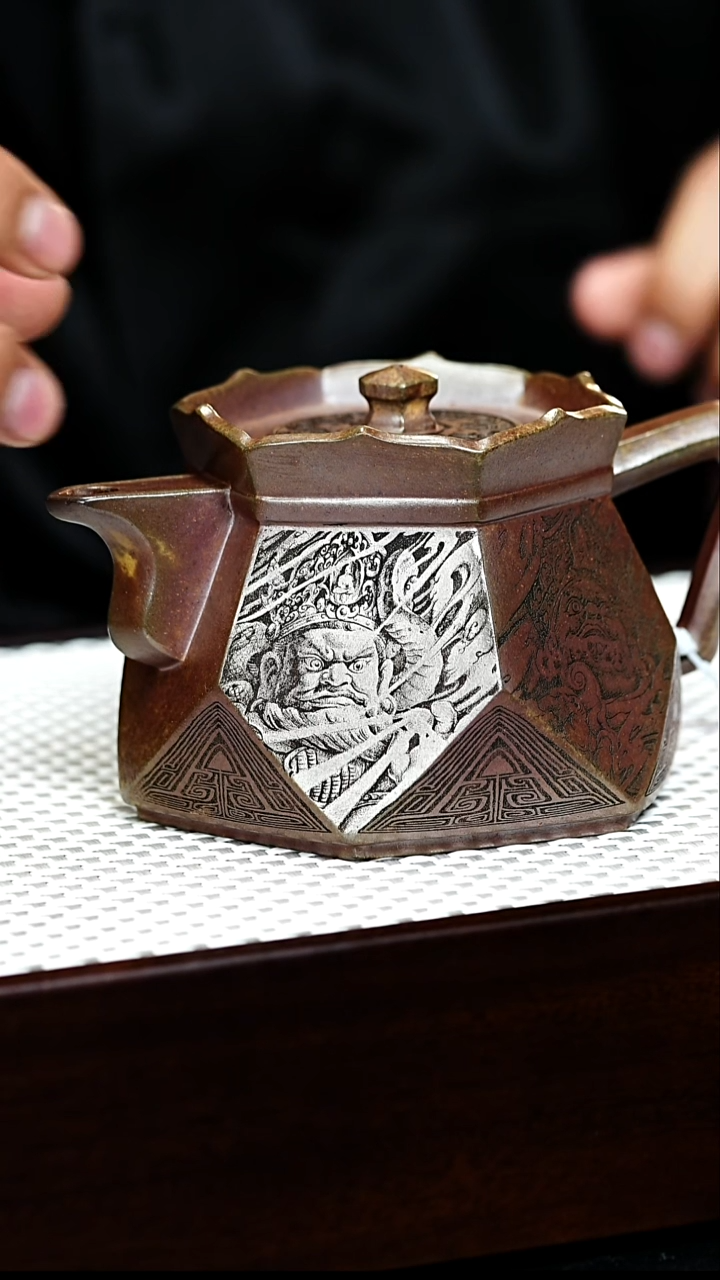 茶壶紫砂宜兴紫砂 胡鸣凤虎皮金沙钻石僧帽