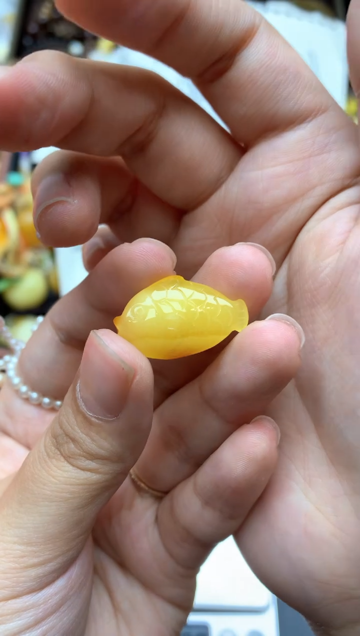 【闪购商品】琥珀珠宝奇石未镶嵌006琥珀蜜蜡花粉有纹小坑介意勿拍
