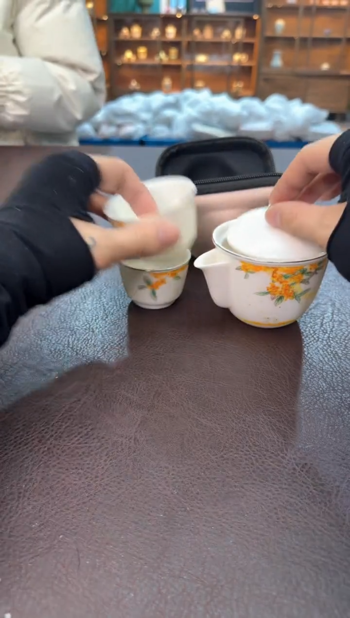 【闪购商品】摆件瓷SC1111111111