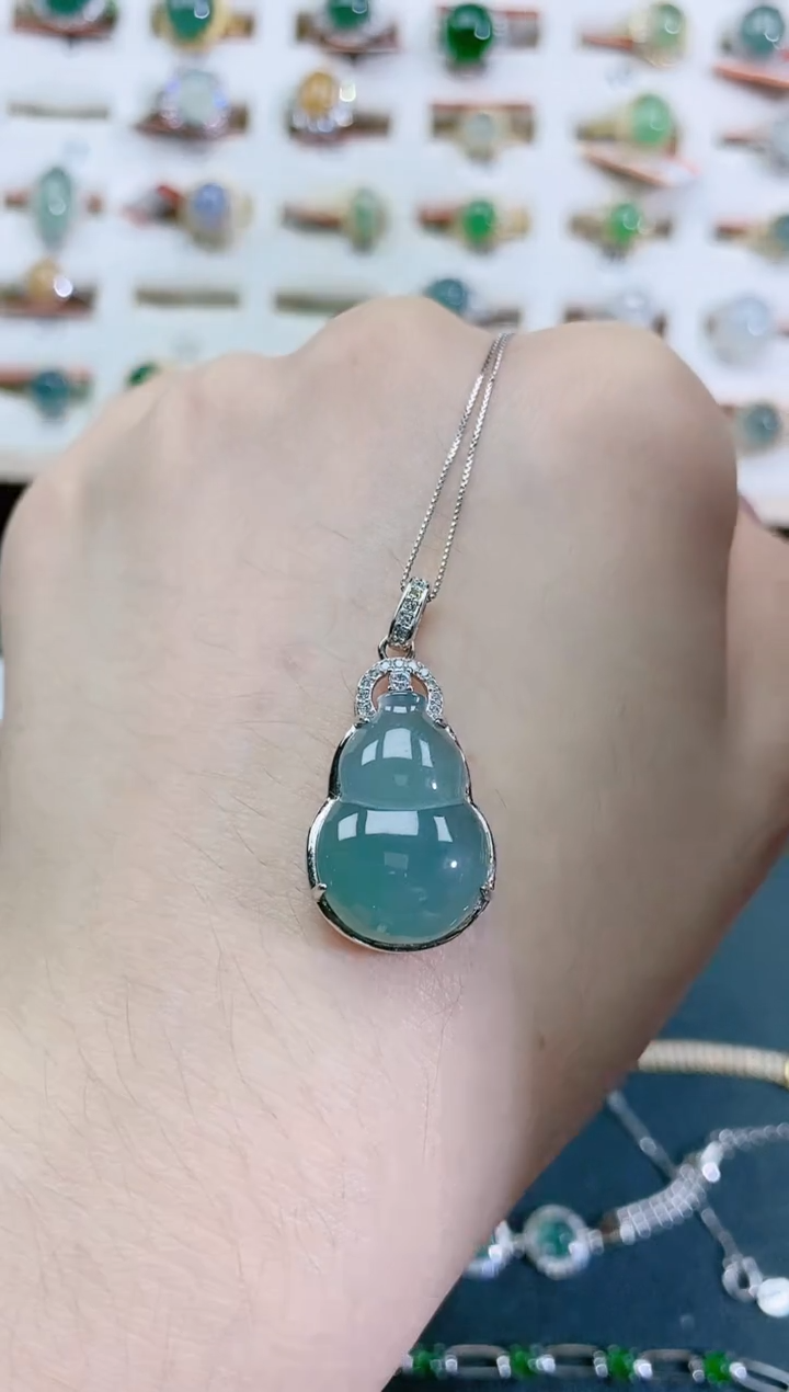 翡翠银S925镶嵌颈饰天然翡翠