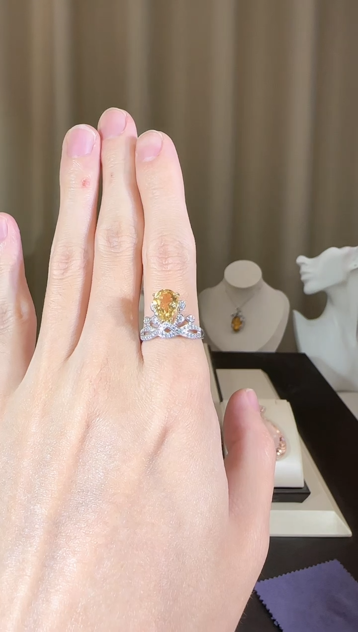 【闪购商品】黄晶戒指银S925镶嵌设计款