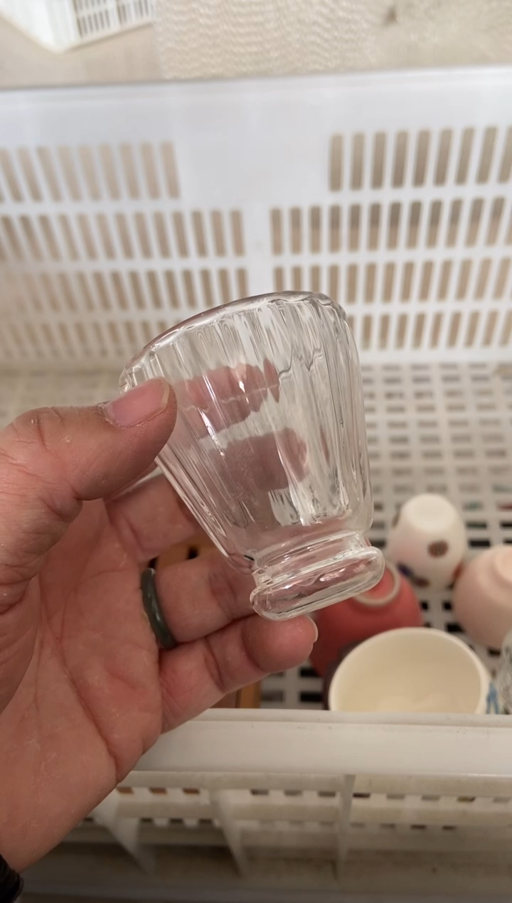 杯子瓷无运费险有瑕疵的摄影的产品有使用过的痕迹有点脏介意勿拍