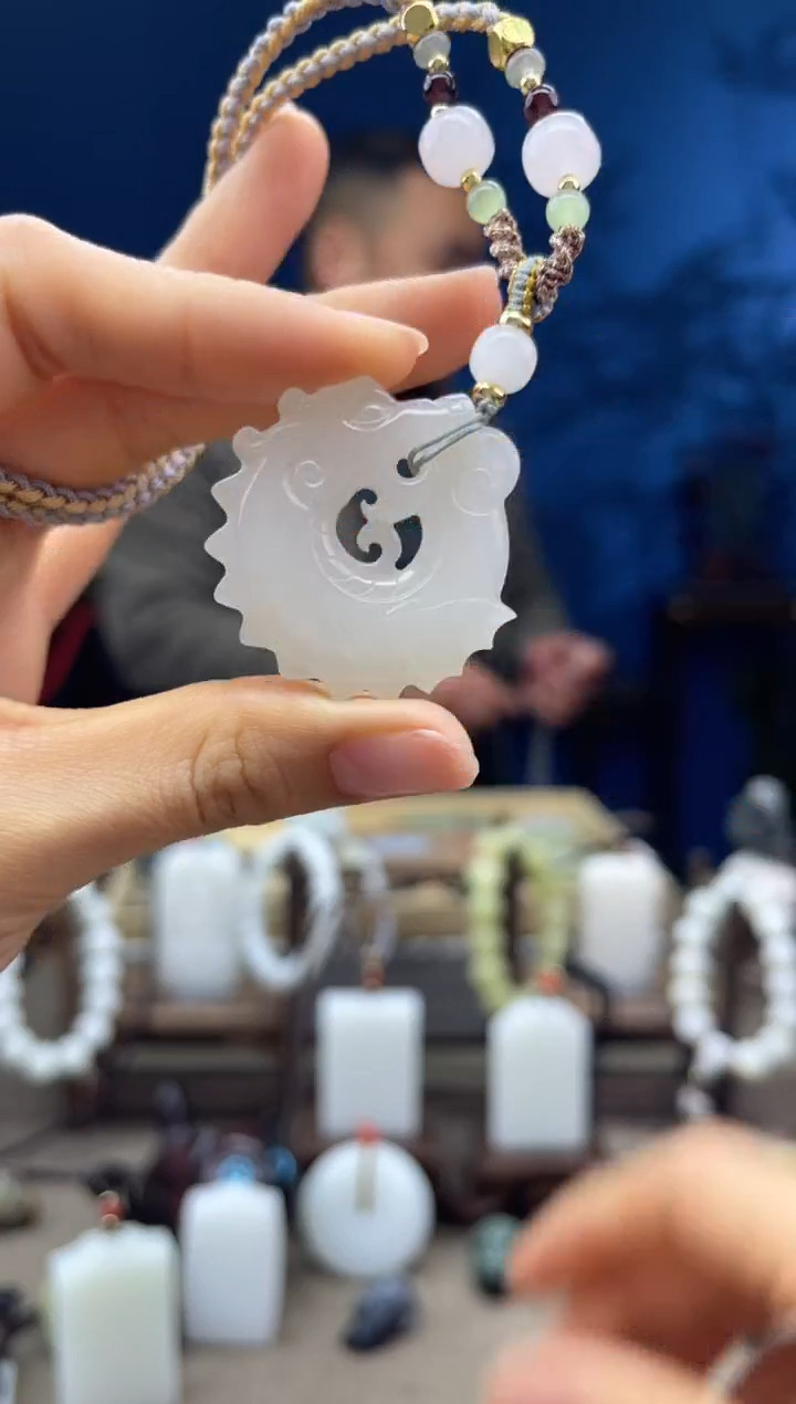 【闪购商品】和田玉颈饰未镶嵌1