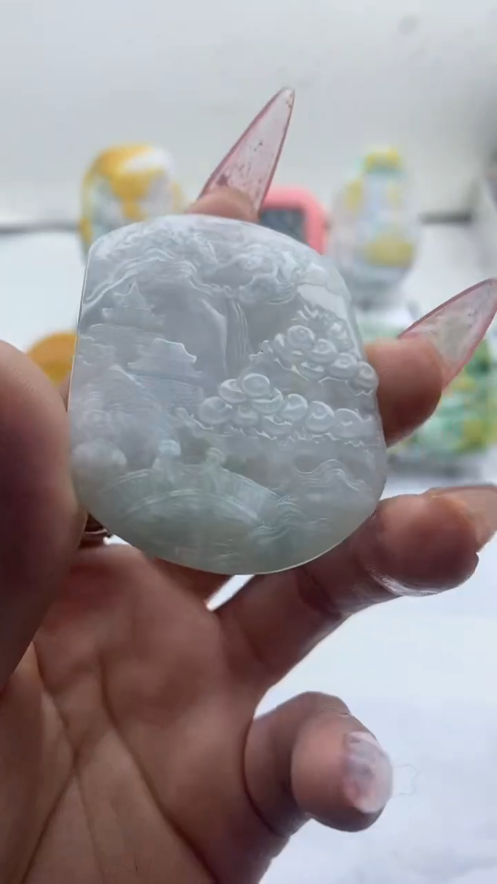 【闪购商品】翡翠颈饰未镶嵌挂件