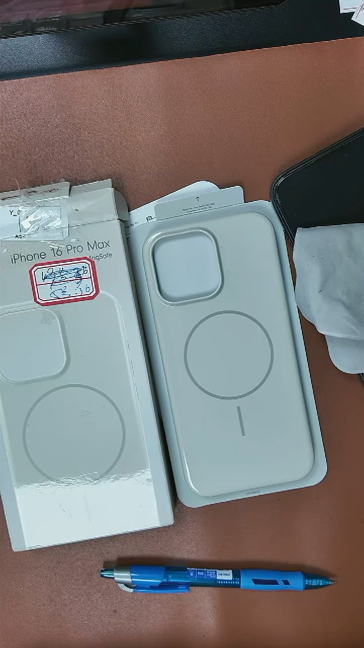 99新C***F5号 16PM  bS 峰岩色 瑕疵