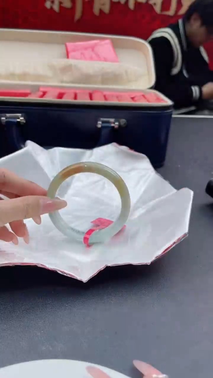 【闪购商品】翡翠手镯未镶嵌6翡翠手镯