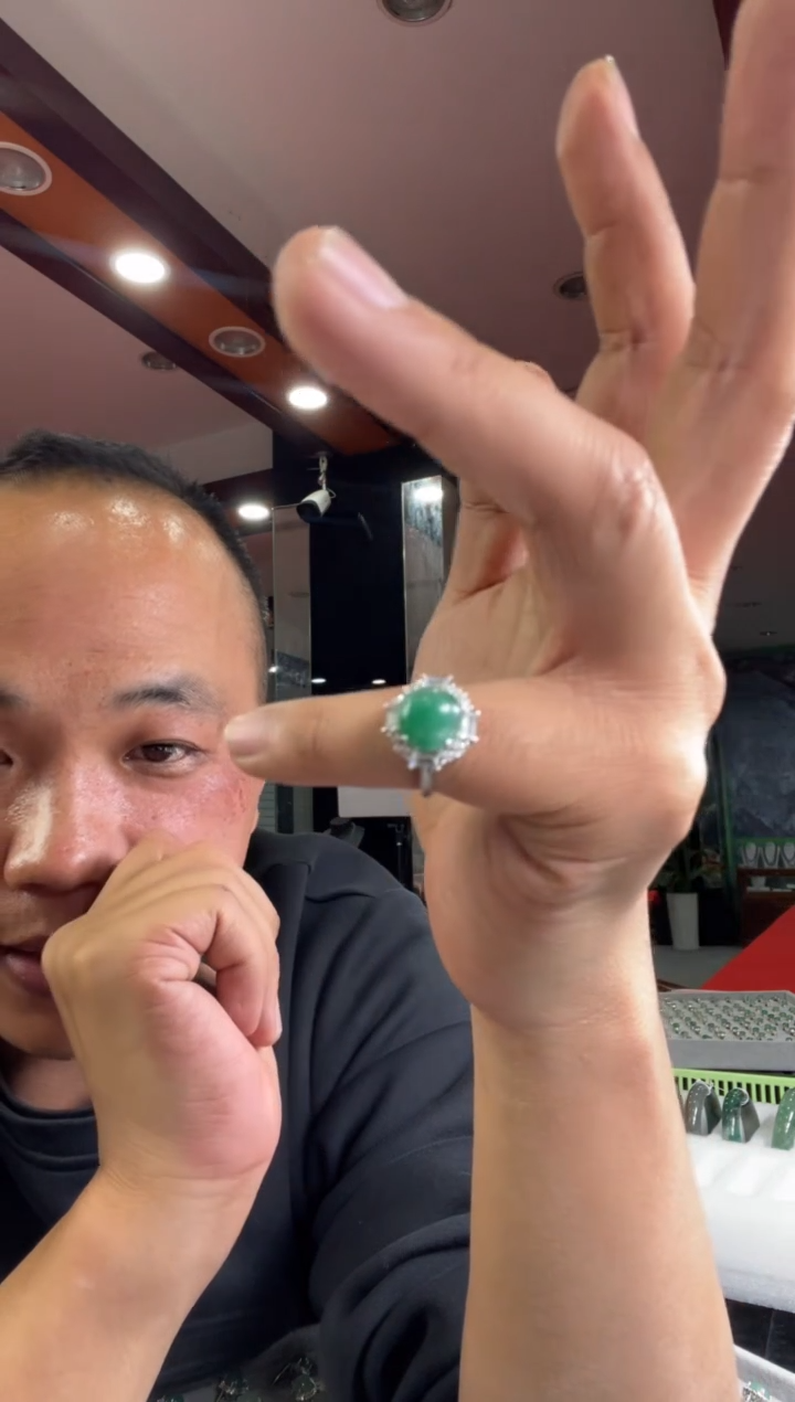 【闪购商品】石英质玉戒指未镶嵌戒指