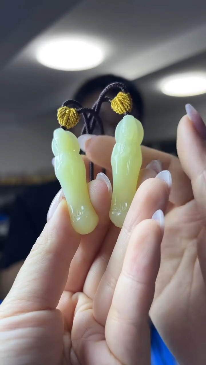 颈饰未镶嵌和田玉（多样性发一件）