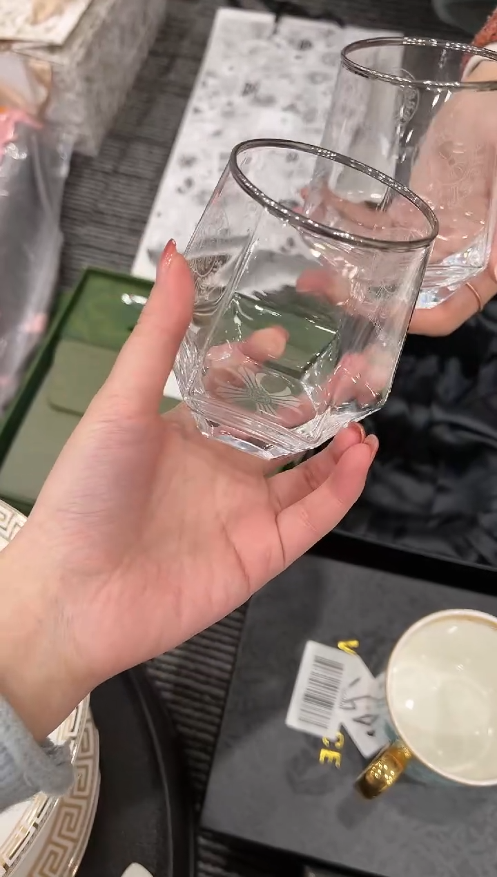 【闪购商品】杯D19--------------