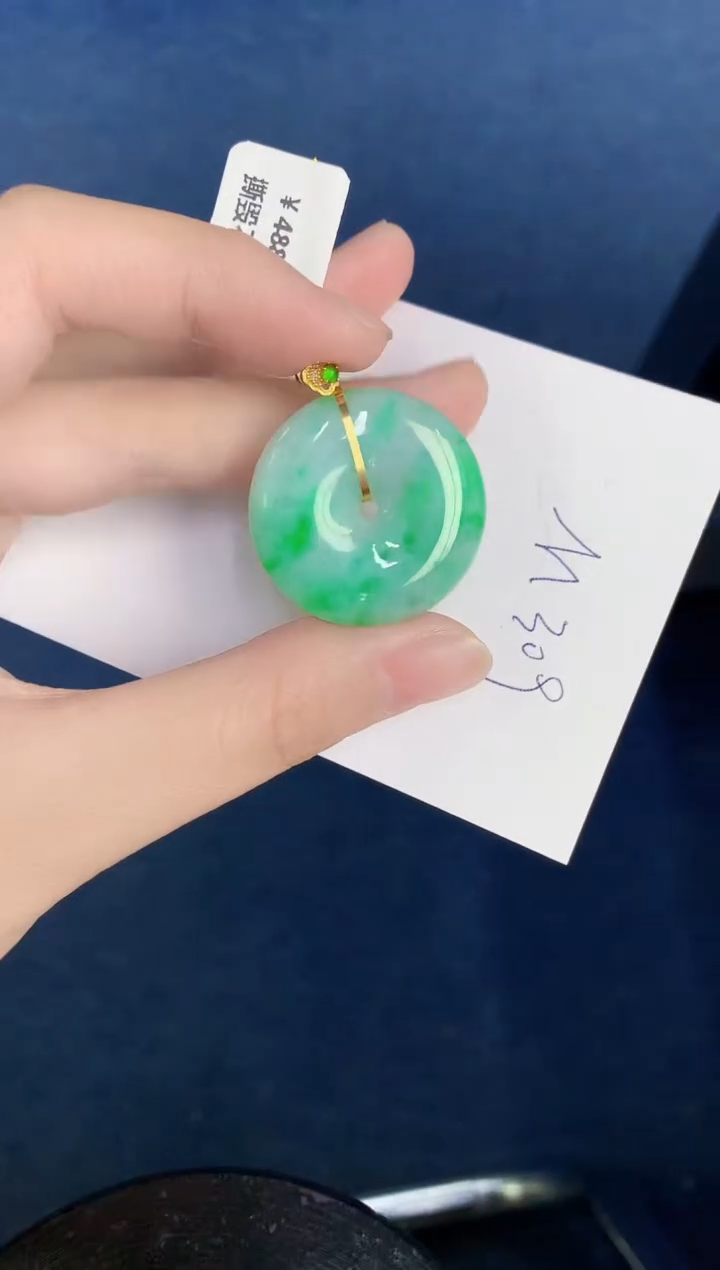 【闪购商品】翡翠颈饰18K金镶嵌000000000