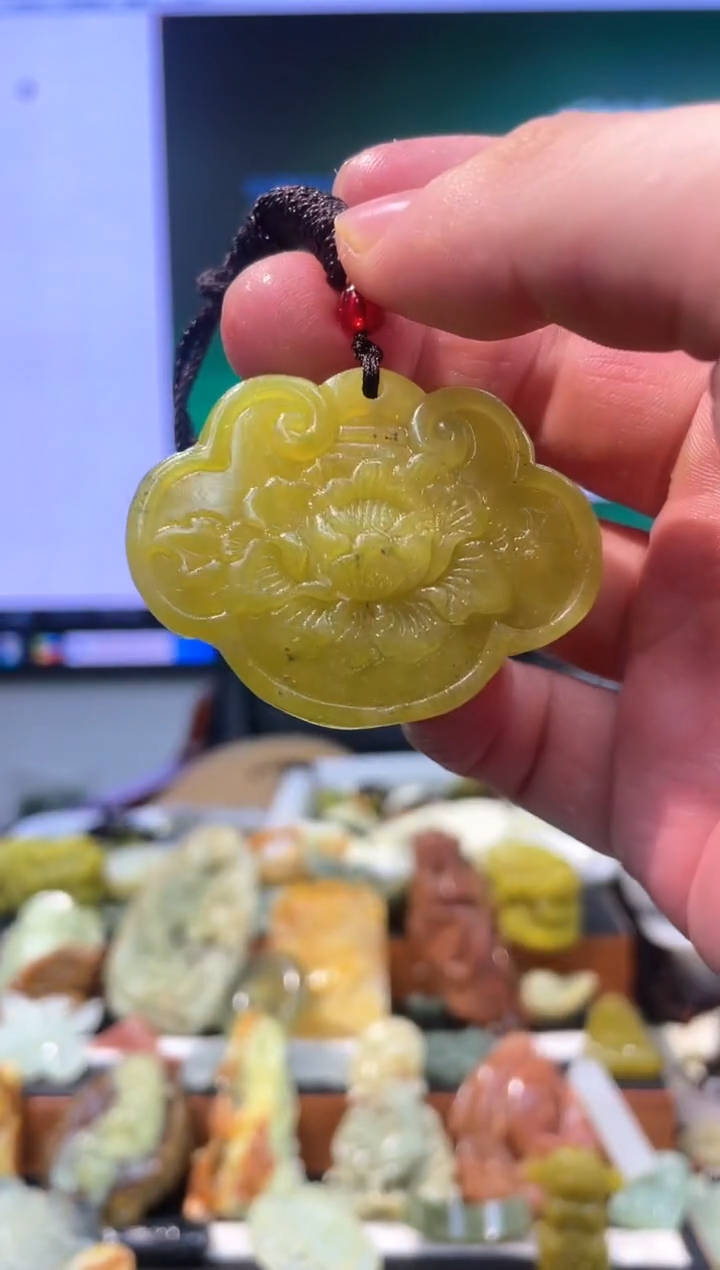 【闪购商品】岫玉吊坠未镶嵌·