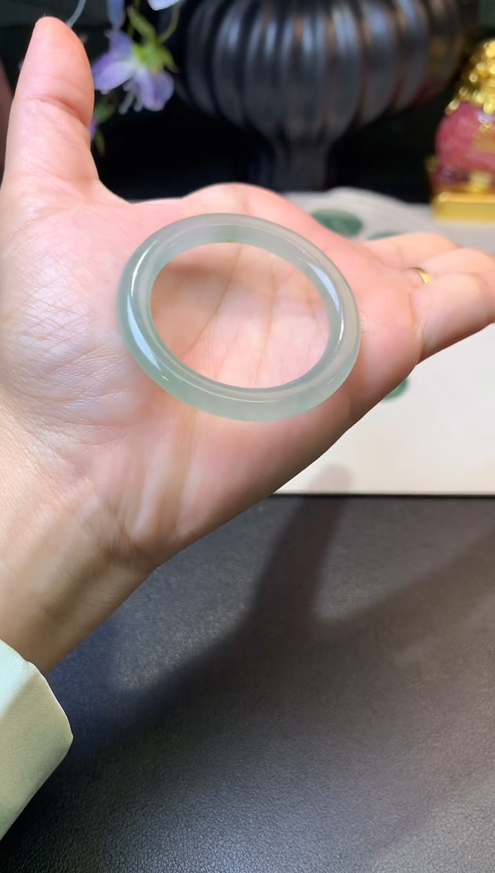 未镶嵌定制翡翠毛货