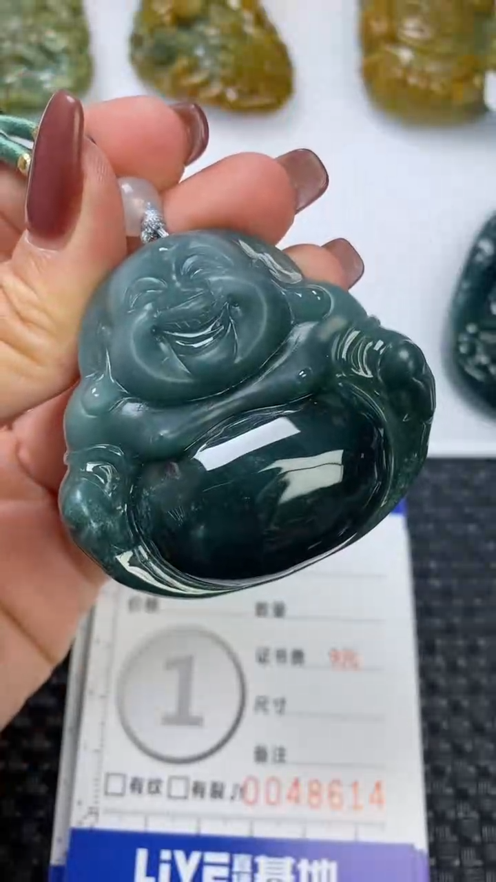 【闪购商品】翡翠颈饰未镶嵌11111111111111111