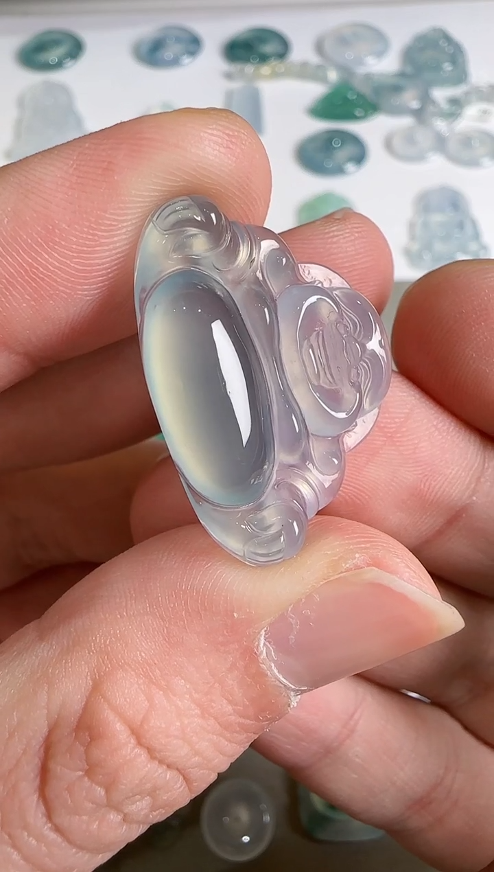 吊坠(不含链)未镶嵌翡翠.