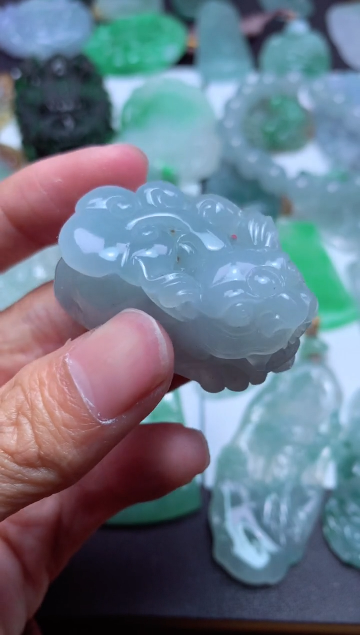 【闪购商品】翡翠颈饰未镶嵌天然翡翠