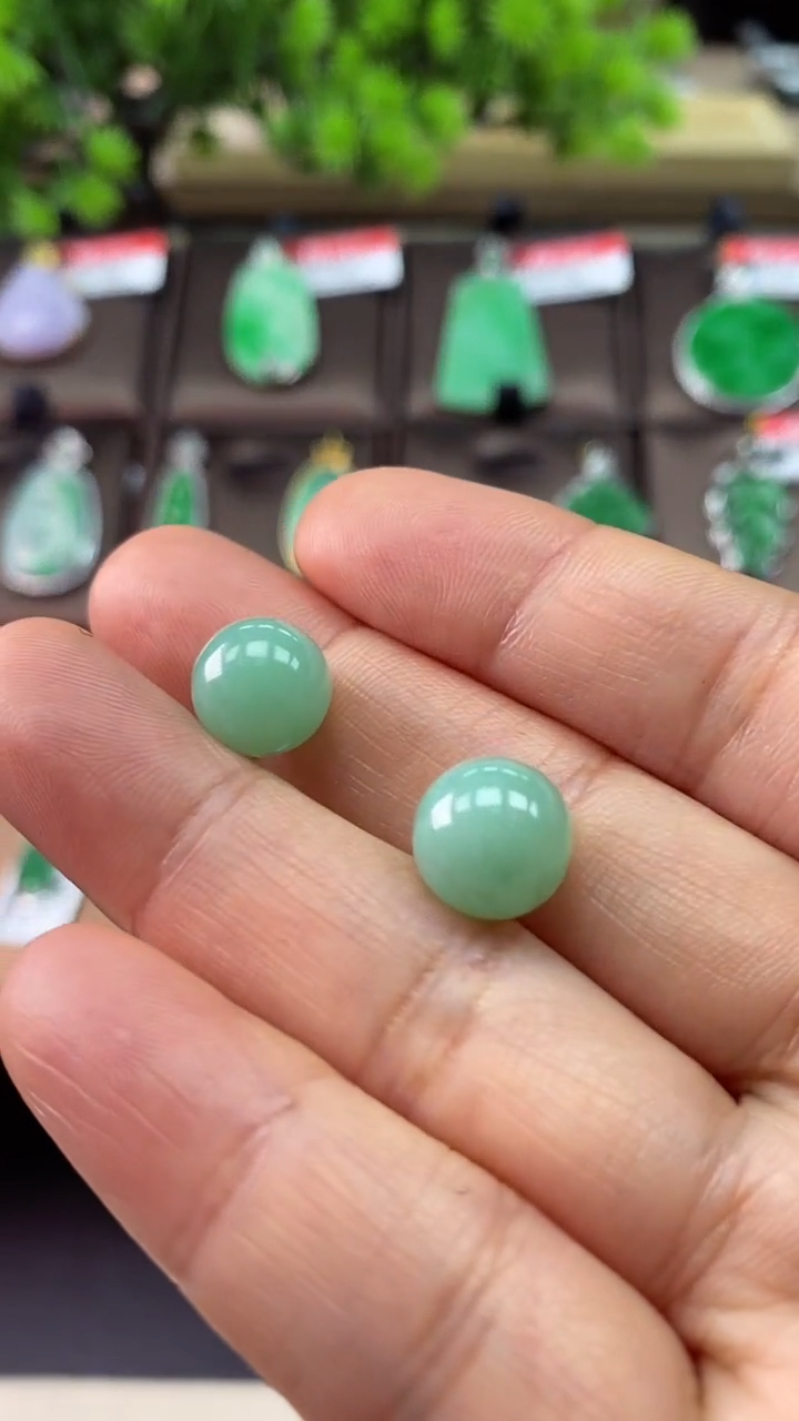 【闪购商品】翡翠颈饰未镶嵌珠珠