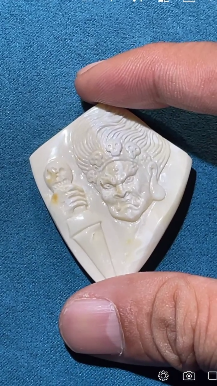 【闪购商品】定制蜜蜡WR白蜡大黑天吊坠5.3g