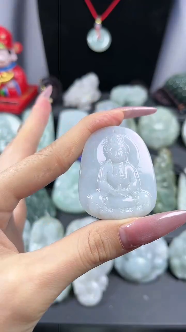 【闪购商品】翡翠颈饰未镶嵌观音