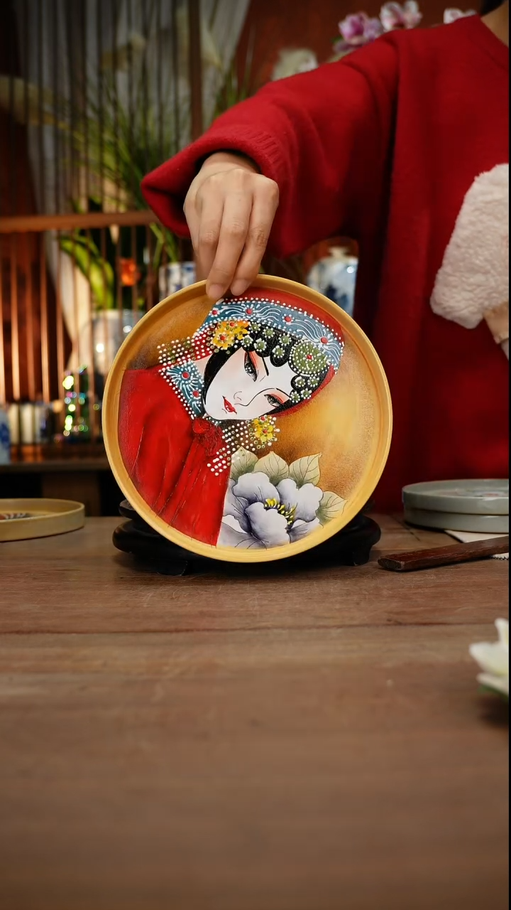 当代高温釉下彩手绘陶瓷餐具