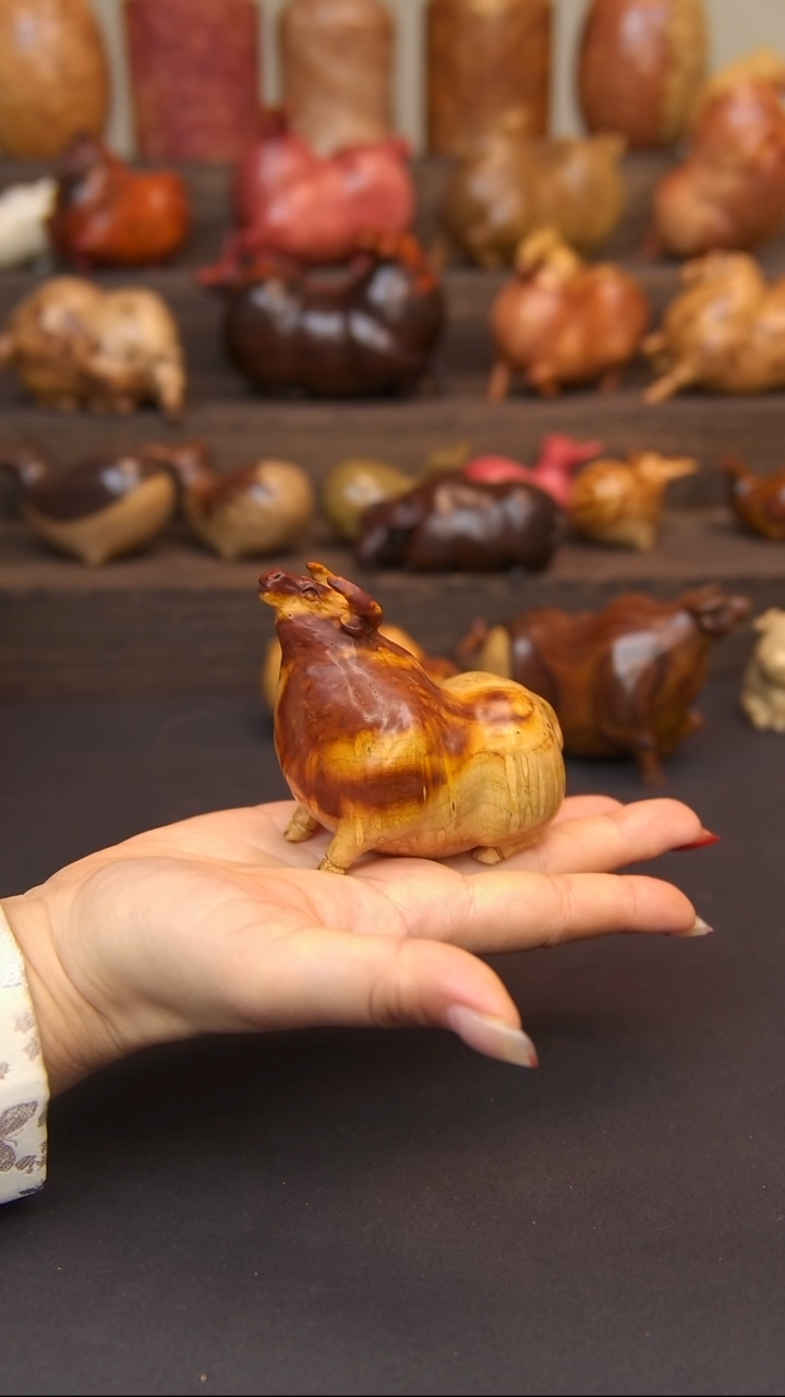 交趾黄檀（大红酸枝）山杏牛牛