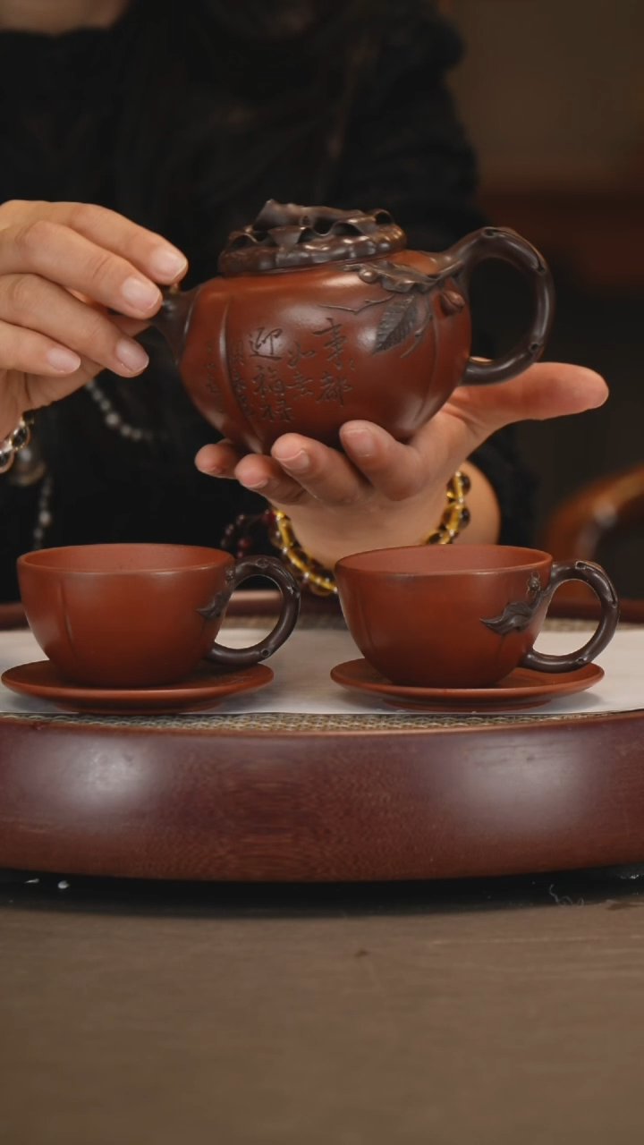 【闪购商品】紫砂茶壶【朱持平】清水泥柿柿如意套组 300CC