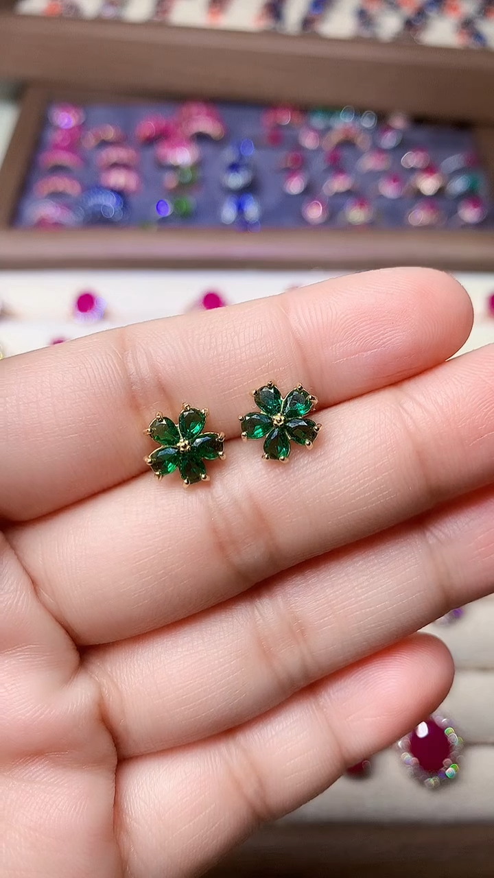 【闪购商品】祖母绿耳饰银S925镶嵌000