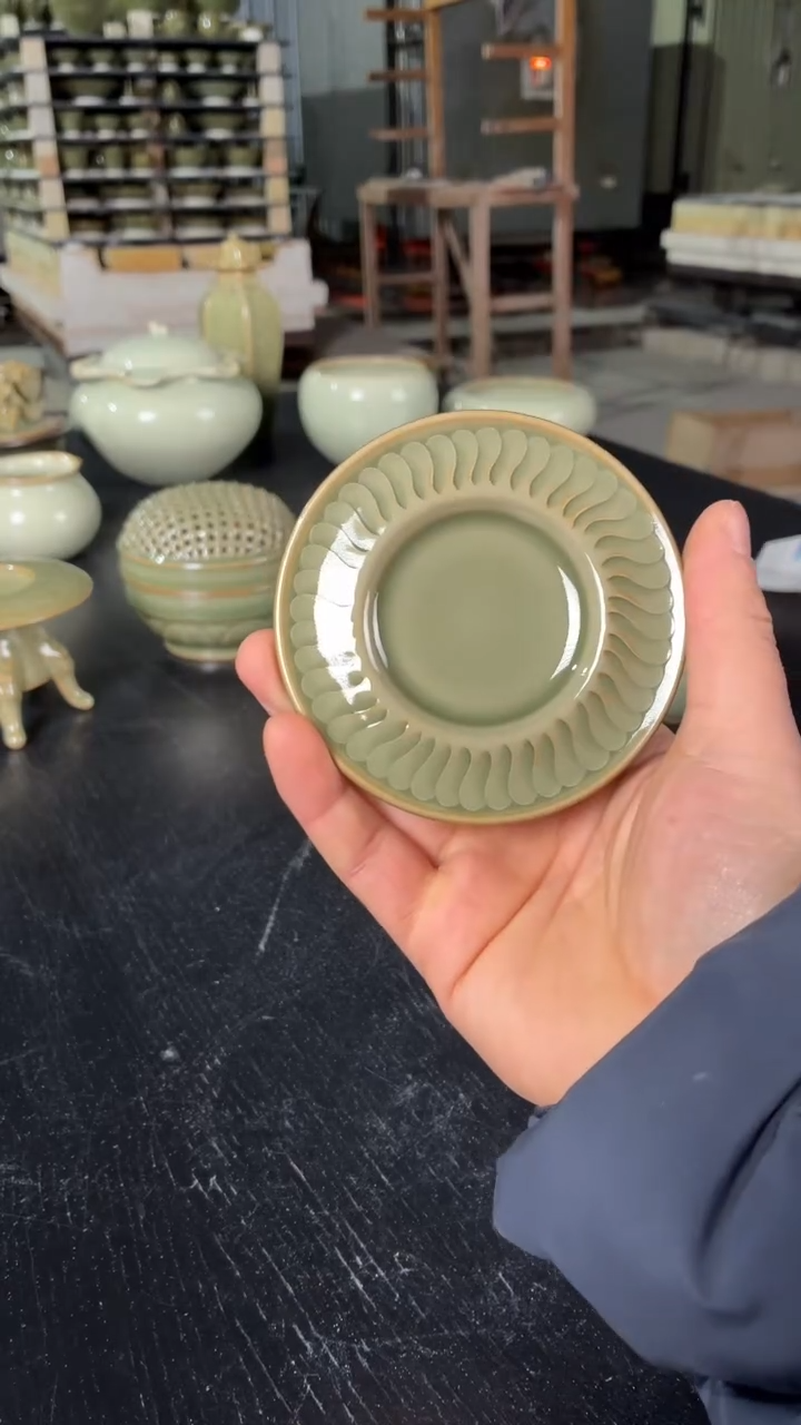 耀州窑仰山菊斑杯托381