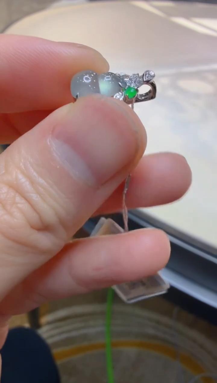 吊坠(不含链)18K金镶嵌翡翠多样性团购发一件