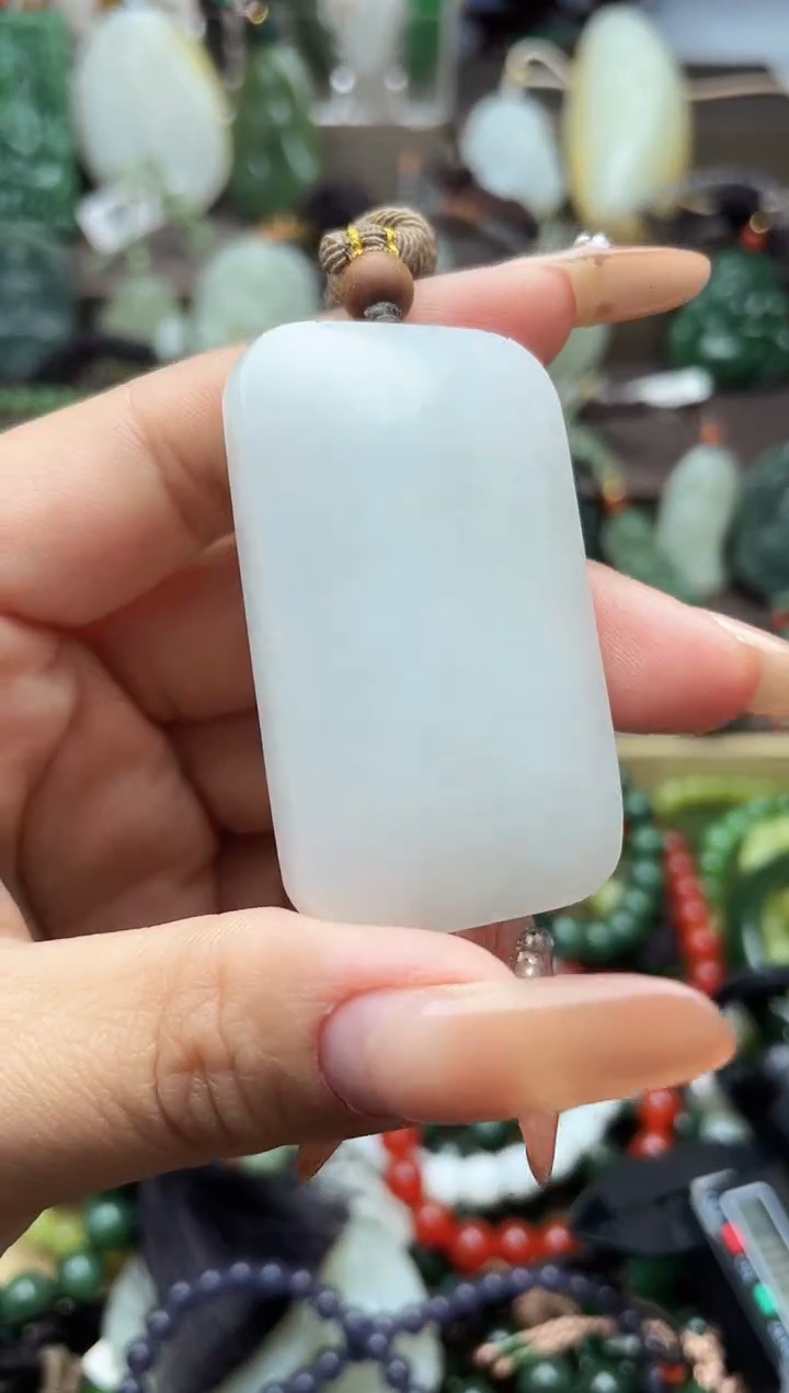 颈饰未镶嵌和田玉未镶嵌和田玉吊坠多样性拍一发一