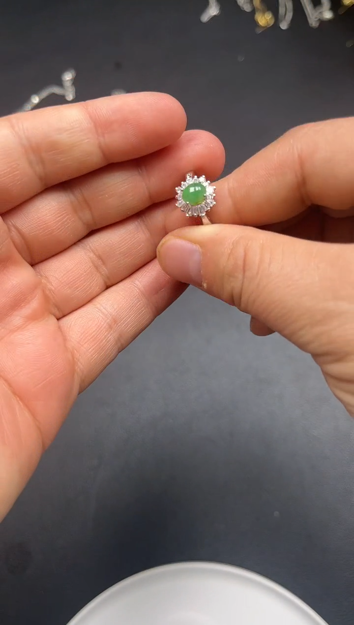 【闪购商品】翡翠戒指银S925镶嵌戒指