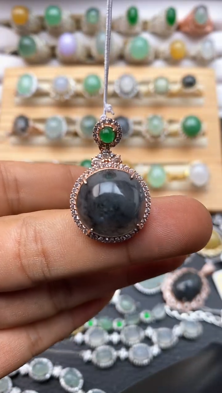 【闪购商品】翡翠吊坠(赠链)银S925镶嵌/0005