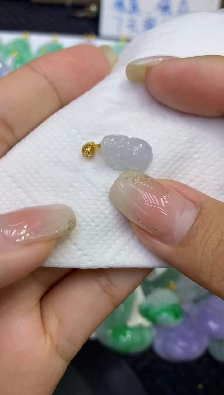 颈饰未镶嵌翡翠天然缅甸A货翡翠